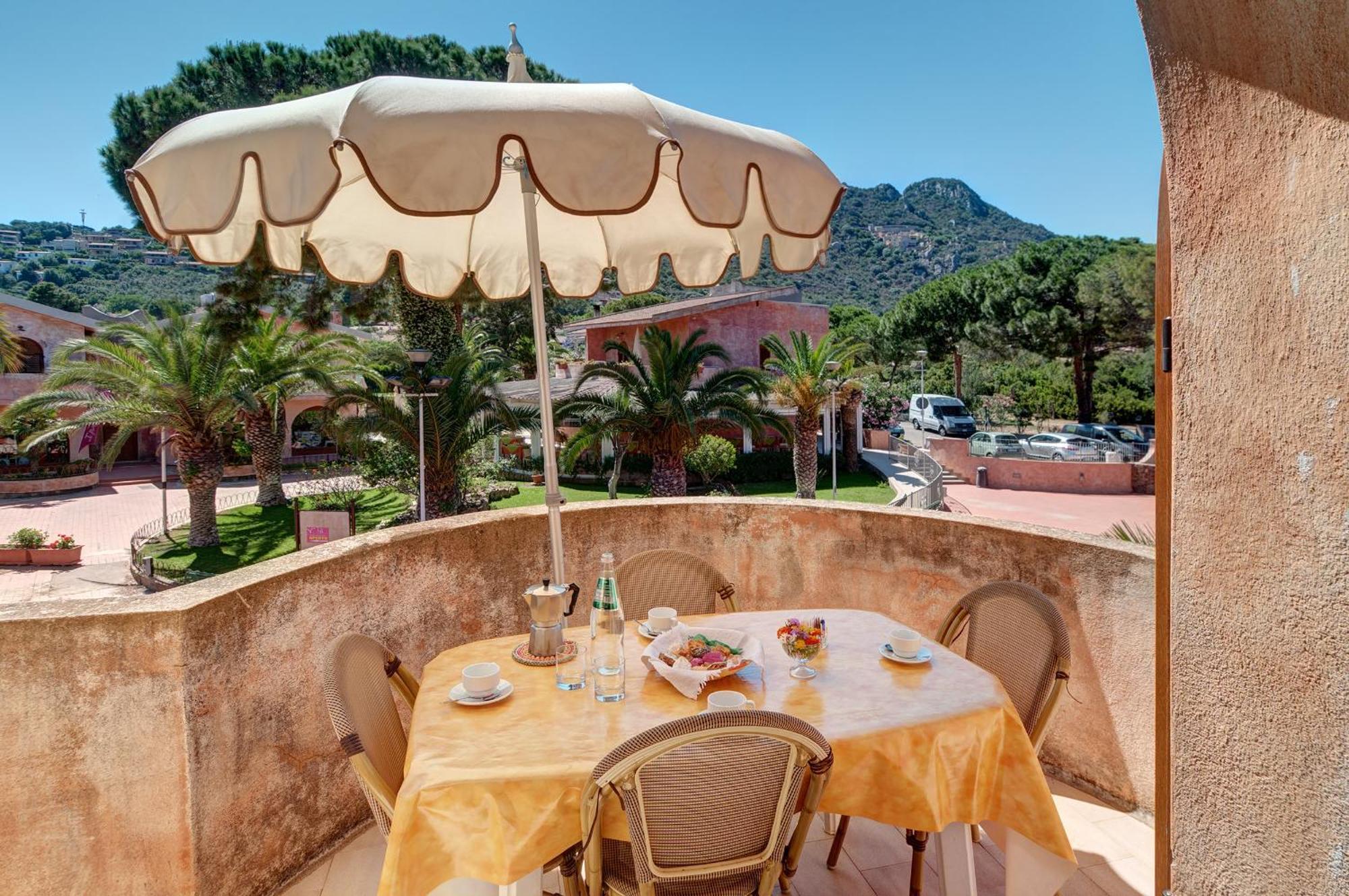 Le Residenze Di Piazza Italia * Costa Rei